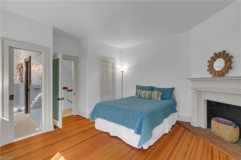 Photo 31 of 50 residential for sale in Norfolk virginia Photo 31 of 50 residential for sale in Norfolk virginia