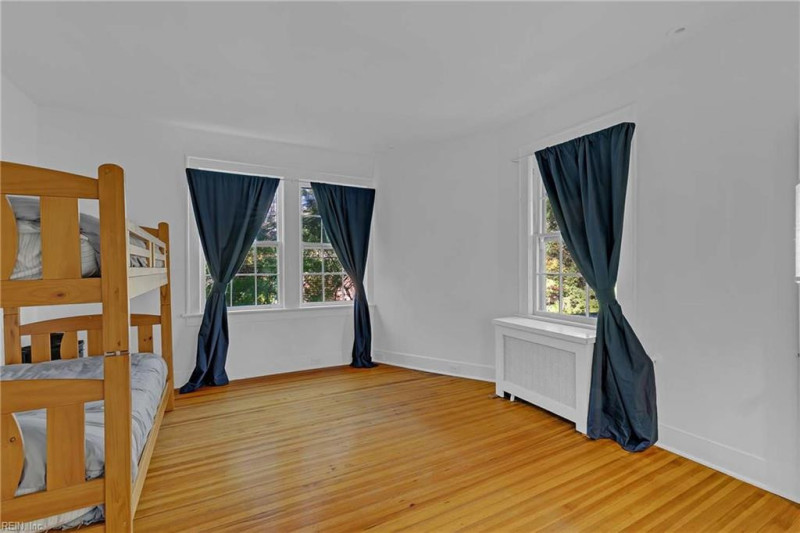 Photo 38 of 50 residential for sale in Norfolk virginia Photo 38 of 50 residential for sale in Norfolk virginia