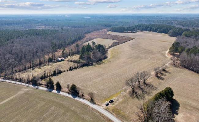 10445 Southampton Parkway, Southampton County, VA 23844