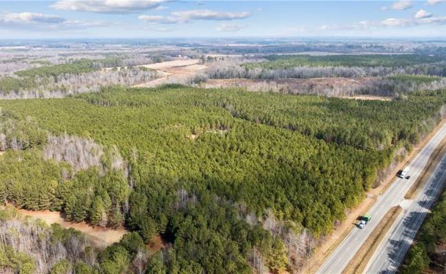 10445 Southampton Parkway, Southampton County, VA 23844