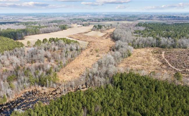 10445 Southampton Parkway, Southampton County, VA 23844