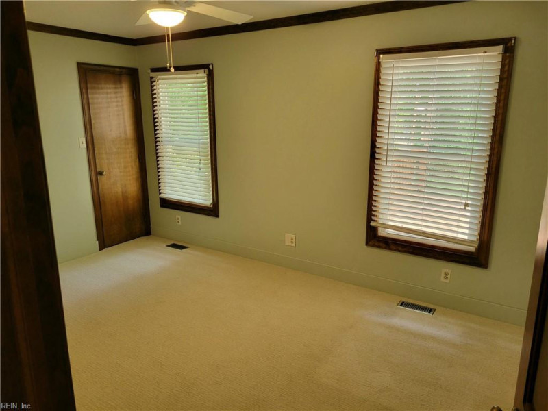 Photo 16 of 25 residential for sale in Hanover County virginia