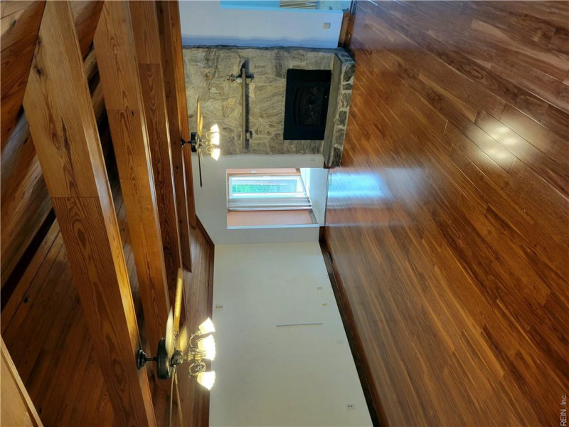 Photo 5 of 25 residential for sale in Hanover County virginia