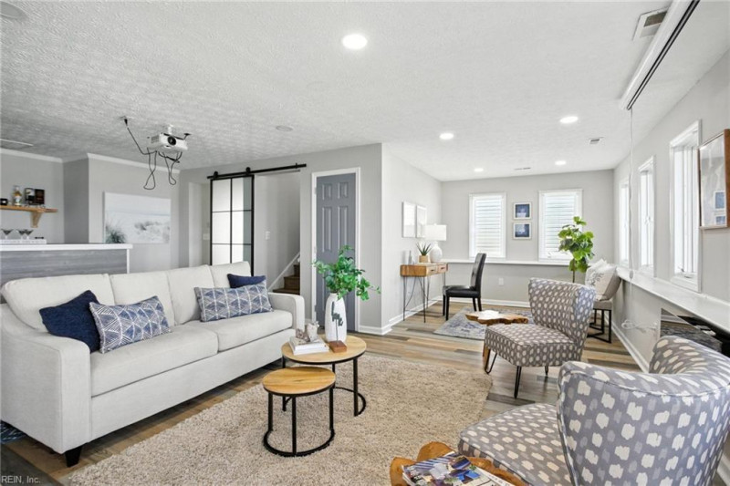 Photo 12 of 46 residential for sale in Hampton virginia