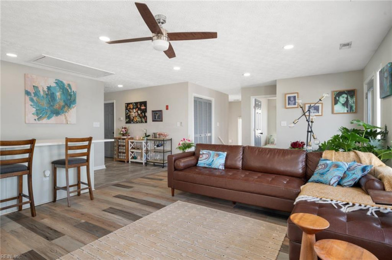 Photo 22 of 46 residential for sale in Hampton virginia