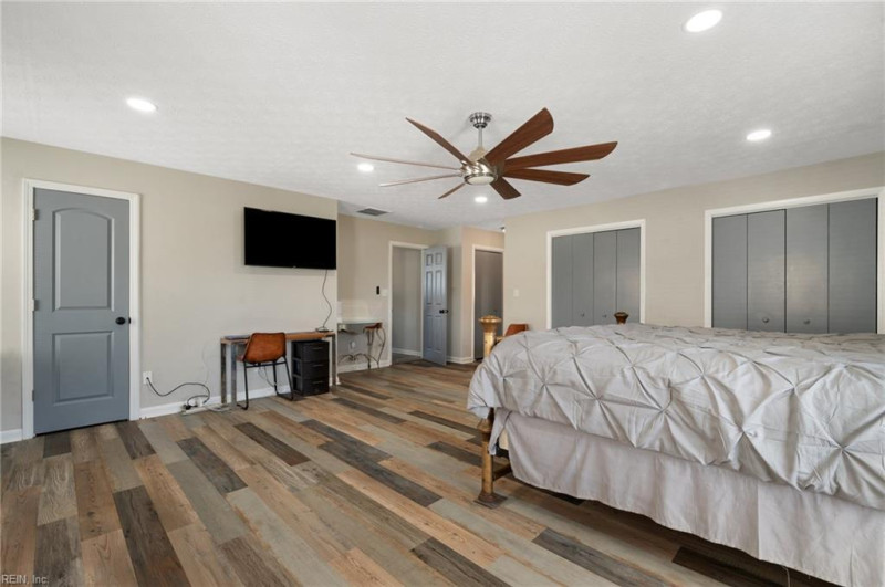 Photo 31 of 46 residential for sale in Hampton virginia
