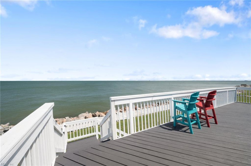 Photo 9 of 46 residential for sale in Hampton virginia