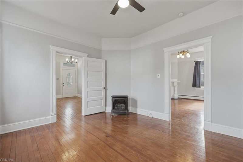 Photo 16 of 50 residential for sale in Portsmouth virginia Photo 16 of 50 residential for sale in Portsmouth virginia