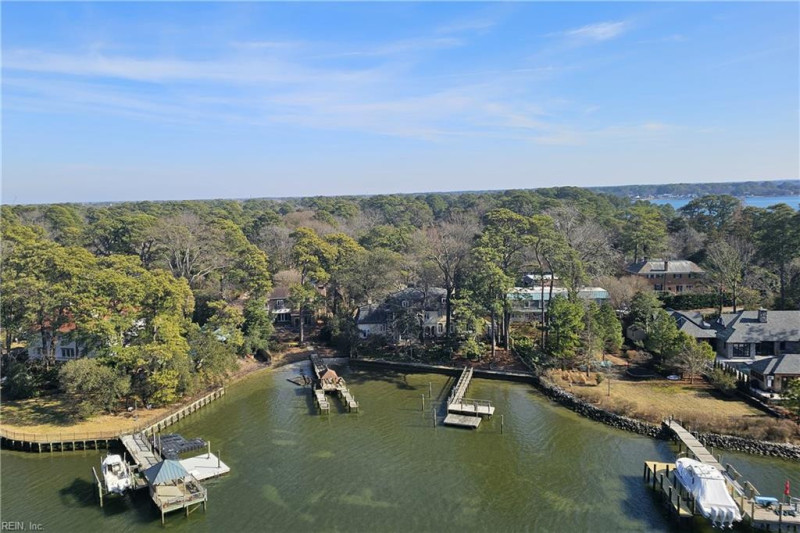 Photo 41 of 50 residential for sale in Norfolk virginia Photo 41 of 50 residential for sale in Norfolk virginia