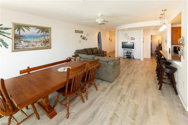Photo 4 of 20 residential for sale in Virginia Beach virginia