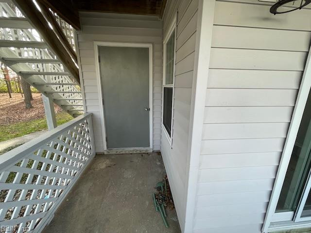 Photo 24 of 27 residential for sale in Chesapeake virginia