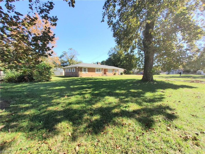 Photo 2 of 48 residential for sale in Portsmouth virginia