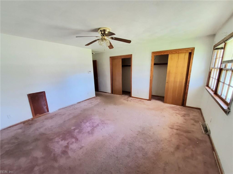 Photo 24 of 48 residential for sale in Portsmouth virginia