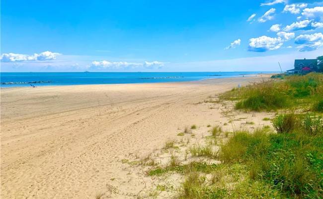 1086 Ocean View Avenue, Norfolk, VA 23503