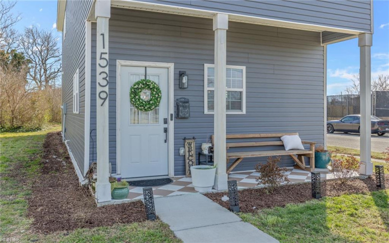 Photo 2 of 29 residential for sale in Portsmouth virginia