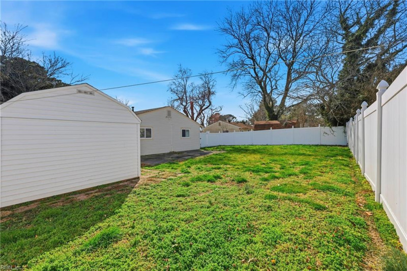 Photo 36 of 38 residential for sale in Virginia Beach virginia