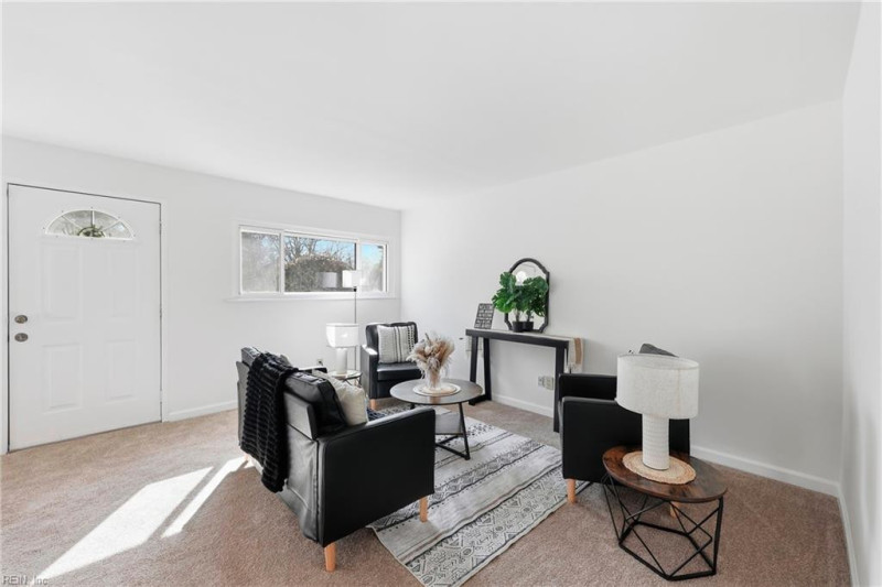 Photo 9 of 38 residential for sale in Virginia Beach virginia