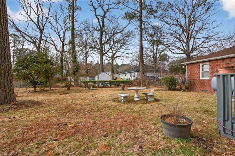 Photo 7 of 10 residential for sale in Norfolk virginia Photo 7 of 10 residential for sale in Norfolk virginia
