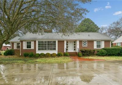 812 Poquoson Avenue, Poquoson, VA 23662