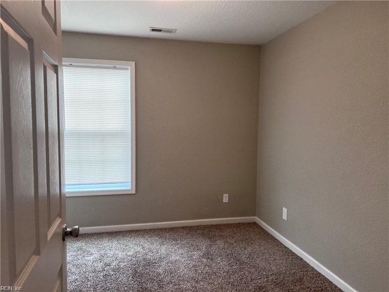Photo 18 of 36 residential for sale in Norfolk virginia