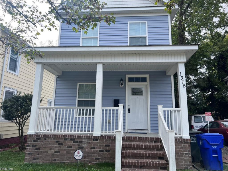 Photo 2 of 36 residential for sale in Norfolk virginia