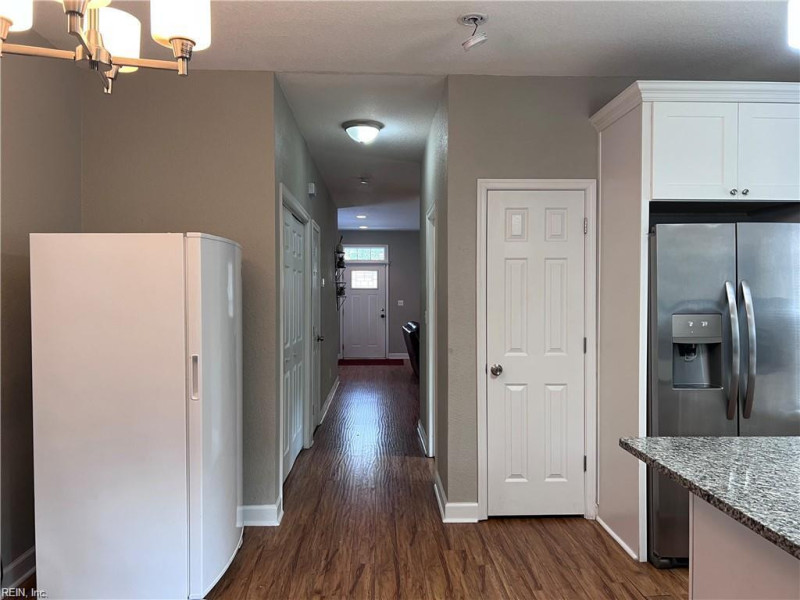 Photo 8 of 36 residential for sale in Norfolk virginia