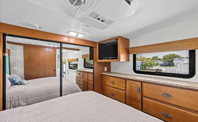 3665 Sandpiper Road, Virginia Beach, VA 23456