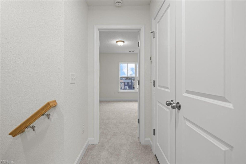 Photo 33 of 40 residential for sale in Virginia Beach virginia