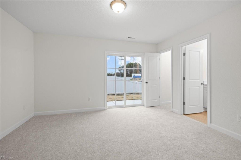 Photo 6 of 40 residential for sale in Virginia Beach virginia