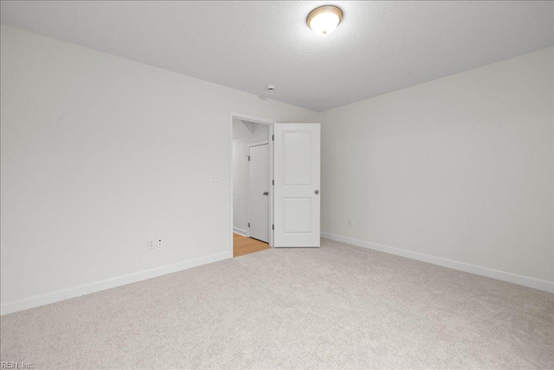 Photo 8 of 40 residential for sale in Virginia Beach virginia