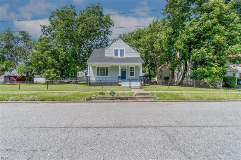 Photo 2 of 4 residential for sale in Portsmouth virginia Photo 2 of 4 residential for sale in Portsmouth virginia