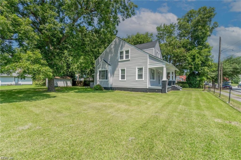 Photo 3 of 4 residential for sale in Portsmouth virginia Photo 3 of 4 residential for sale in Portsmouth virginia