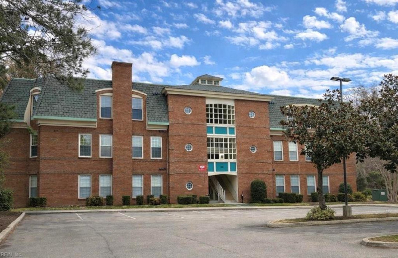 Photo 1 of 21 residential for sale in Virginia Beach virginia