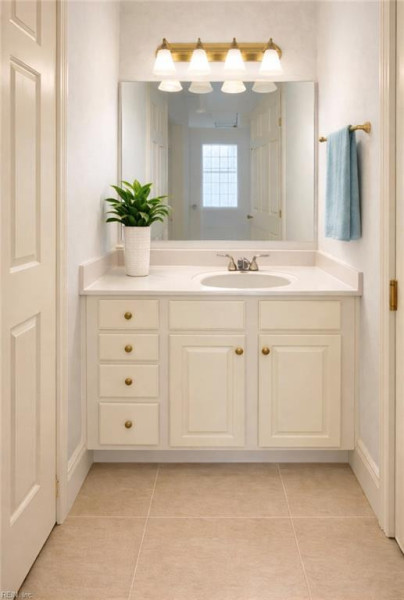 Photo 14 of 21 residential for sale in Virginia Beach virginia