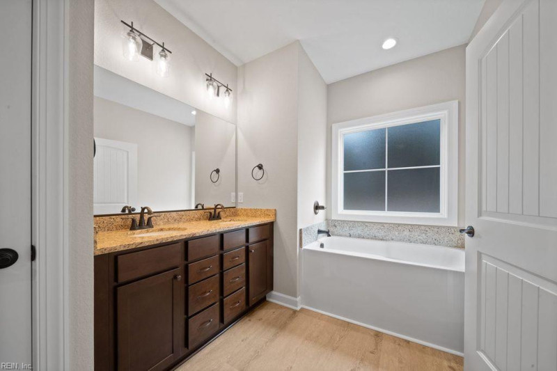 Photo 9 of 21 residential for sale in Southampton County virginia