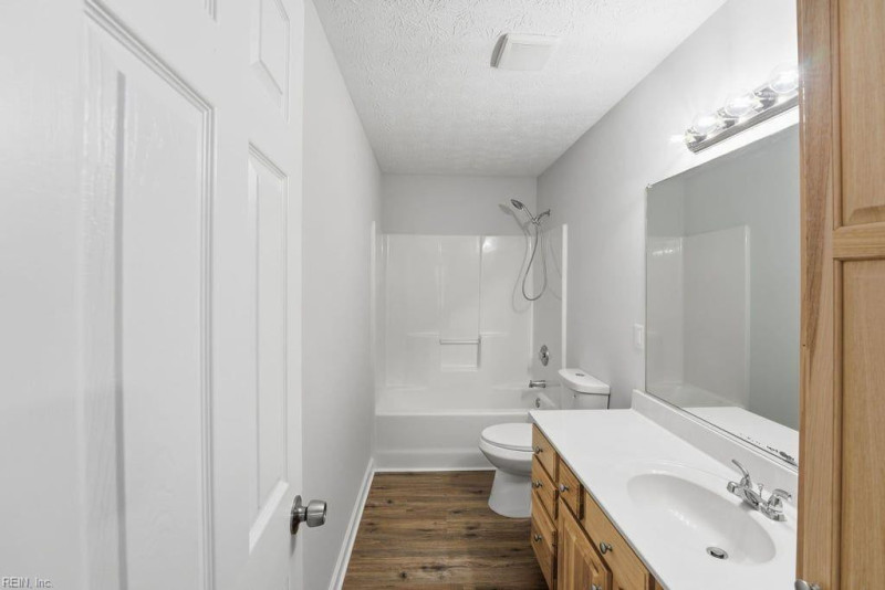 Photo 23 of 36 residential for sale in Hampton virginia