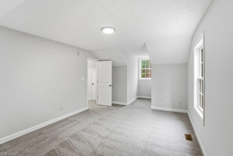 Photo 28 of 36 residential for sale in Hampton virginia
