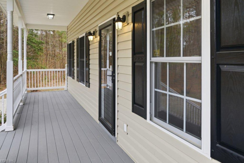 Photo 3 of 36 residential for sale in Hampton virginia