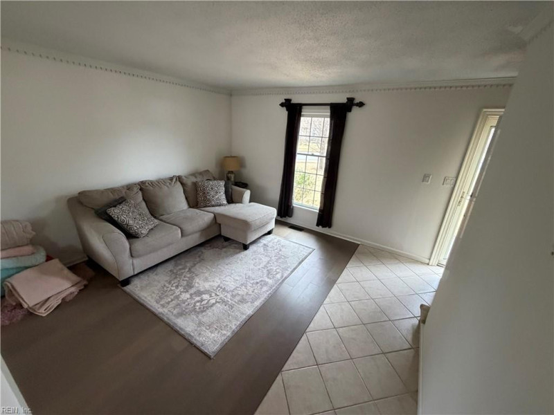 Photo 12 of 26 residential for sale in Chesapeake virginia
