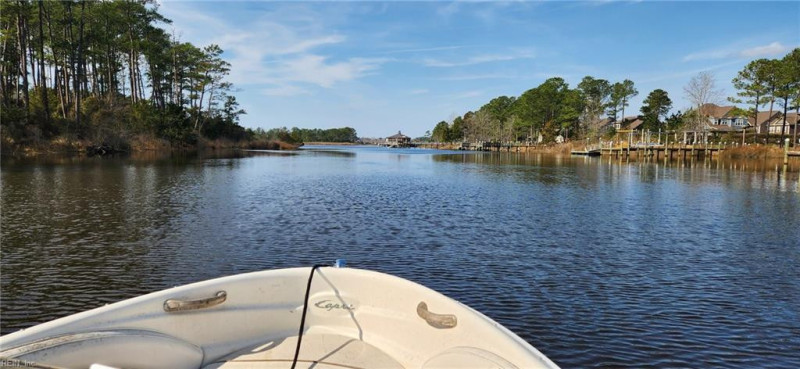 Photo 21 of 26 residential for sale in Chesapeake virginia