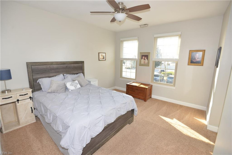 Photo 13 of 36 residential for sale in Virginia Beach virginia