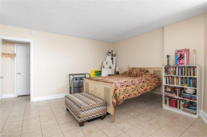 Photo 17 of 24 residential for sale in Norfolk virginia