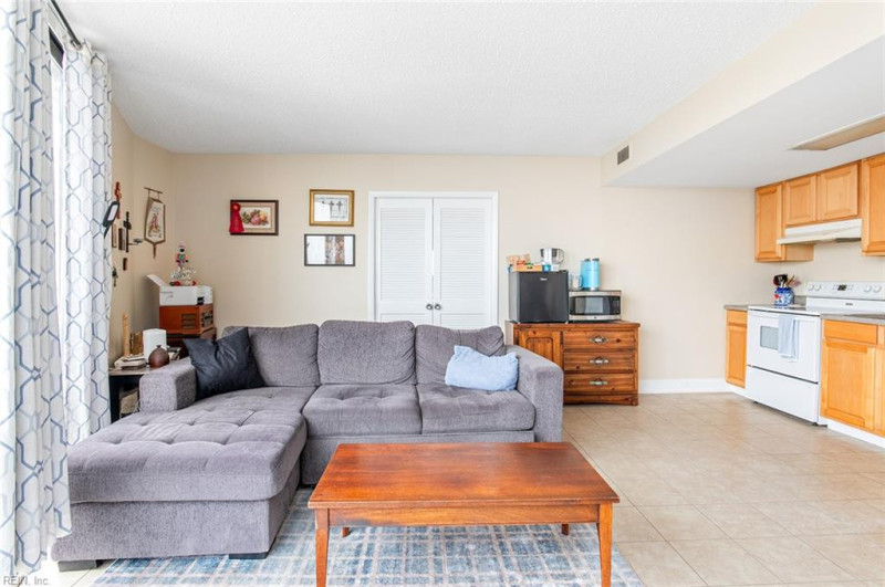 Photo 6 of 24 residential for sale in Norfolk virginia