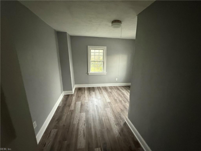Photo 22 of 34 residential for sale in Norfolk virginia