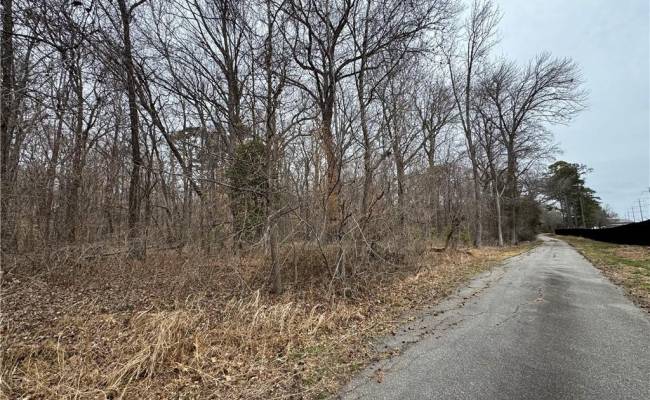 240 Dozier Road, Newport News, VA 23603