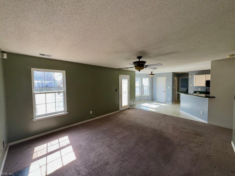 Photo 12 of 24 residential for sale in Portsmouth virginia