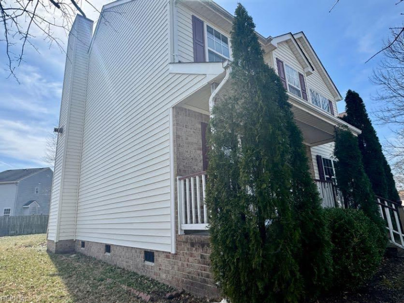 Photo 2 of 24 residential for sale in Portsmouth virginia