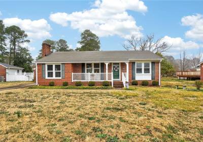 40 Holland Lane, Isle of Wight County, VA 23487