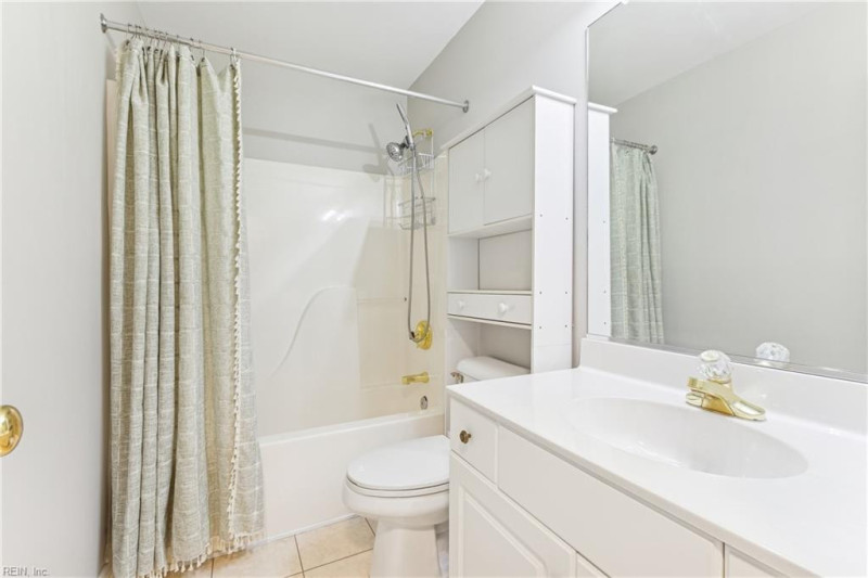 Photo 29 of 35 residential for sale in Hampton virginia