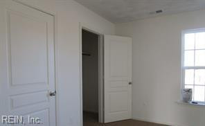 Photo 7 of 8 residential for sale in Suffolk virginia